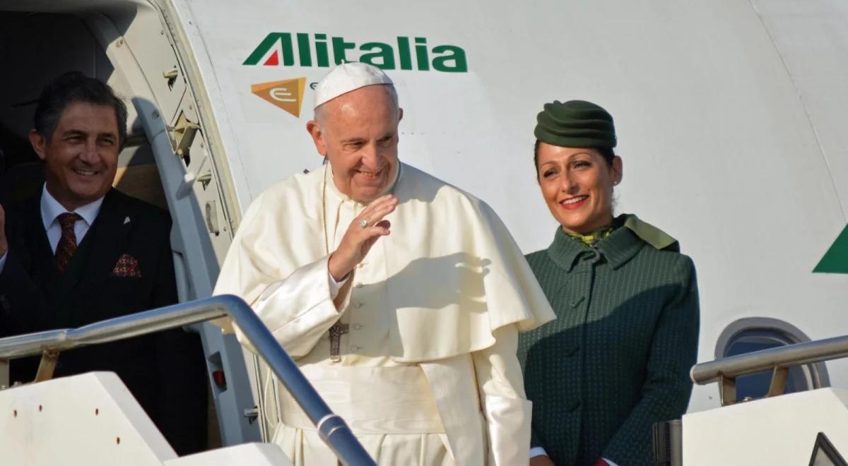 Papież w Gruzji z przesłaniem "Pokój wam". Franciszek wezwie do dialogu między religiami