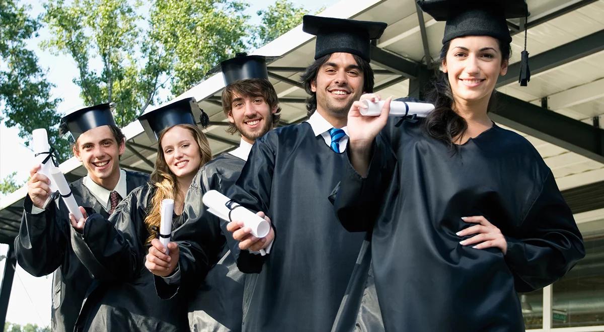 Student z Azji wart więcej niż ten z Polski