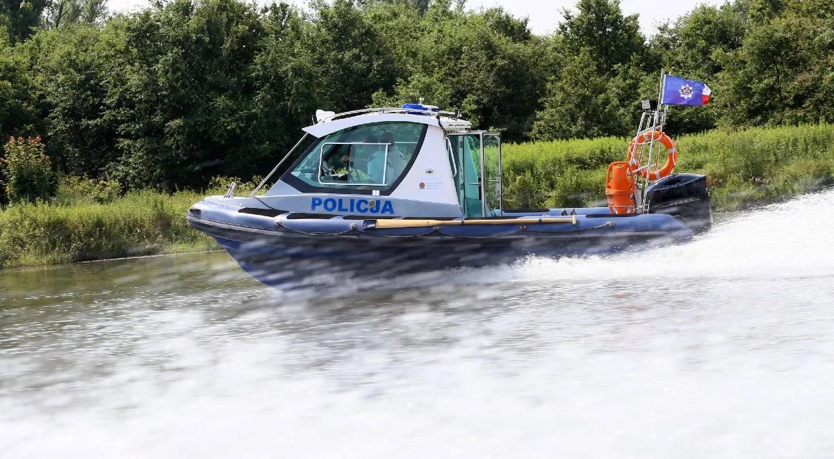 Wypadek na jeziorze Bełdany. Motorówka uderzyła w żaglówkę, są ranni