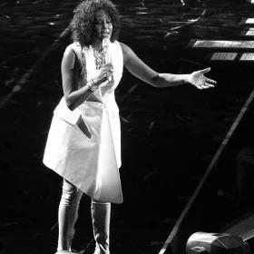 Córka Whitney Houston chce pozbyć się nazwiska ojca