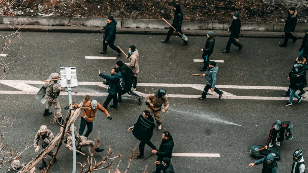 Kazachstan: brutalne, siłowe tłumienie protestów. Tysiące ludzi za kratami, wiele ofiar śmiertelnych