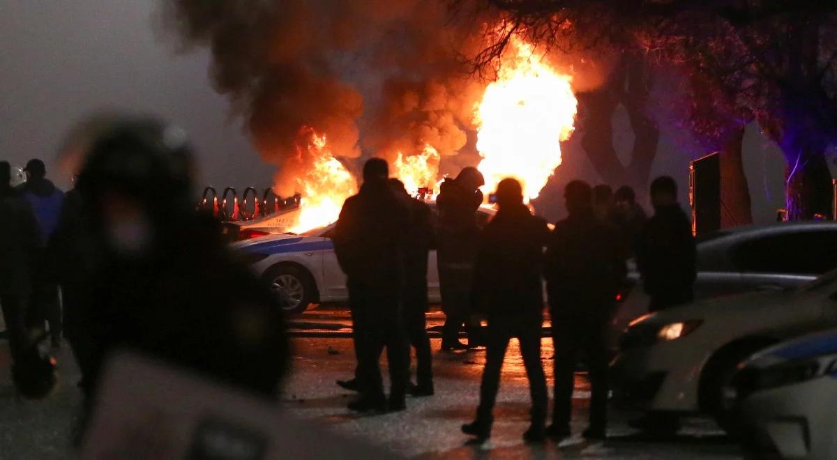 Chaos i wyłączony internet. Masowe protesty w Kazachstanie