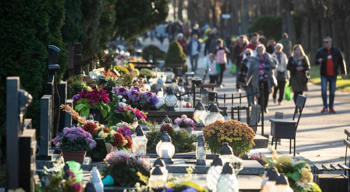 Dziś uroczystość Wszystkich Świętych. Można uzyskać odpust zupełny