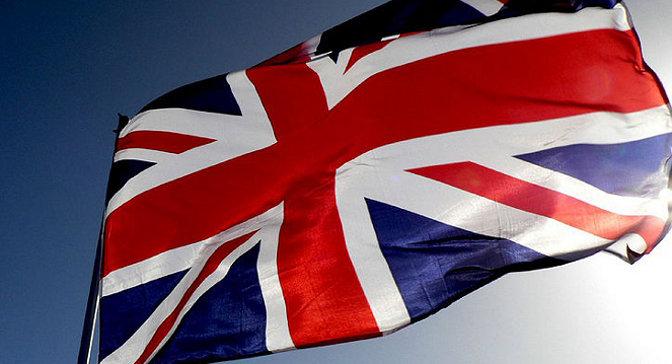 Zasiłki w Wielkiej Brytanii: Cameron zapowiada ograniczenia. KE zbada sprawę