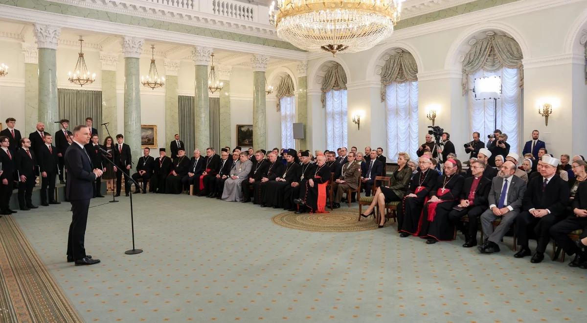 Prezydent Duda: chcę i staram się, aby modlitwa o pokój ten pokój przyniosła