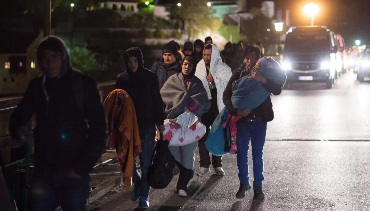 Szef włoskiego MSZ grozi trybunałem karnym dla przemytników imigrantów