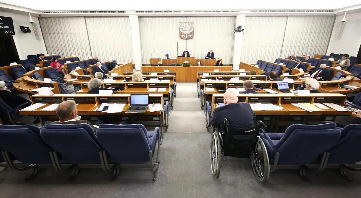 Senat odrzucił nowelizację ustawy o pomocy państwa w wychowywaniu dzieci