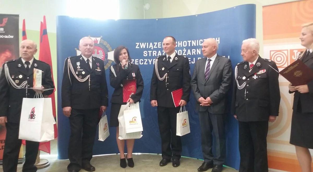 Dziennikarze nagrodzeni w konkursie "Strażacy ochotnicy nie tylko gaszą"