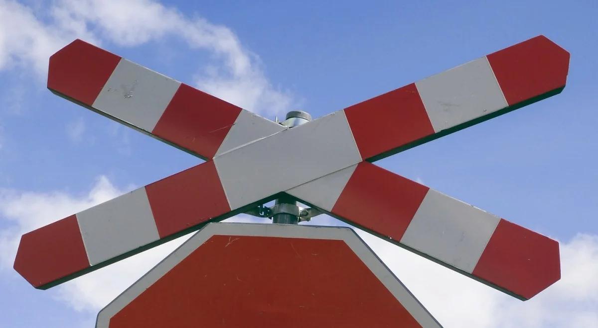 300 osób rocznie ginie w wypadkach na przejazdach kolejowych