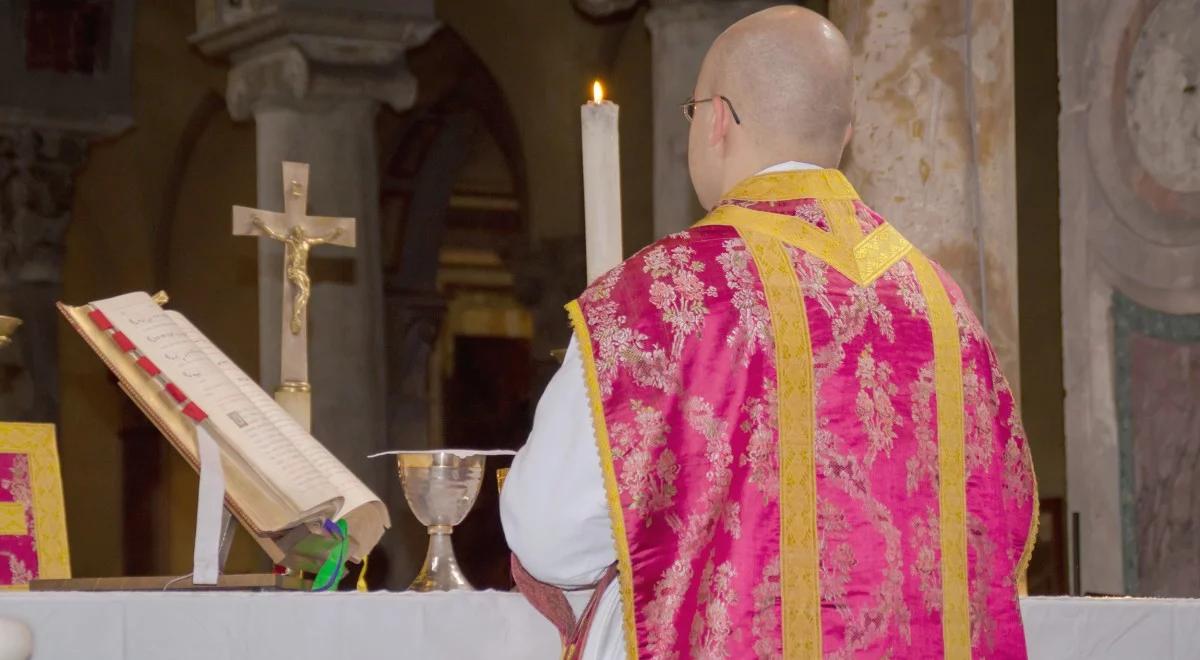 "Wygląda na grę polityczną". Tomasz Rowiński o ograniczeniu liturgii trydenckiej w Kościele