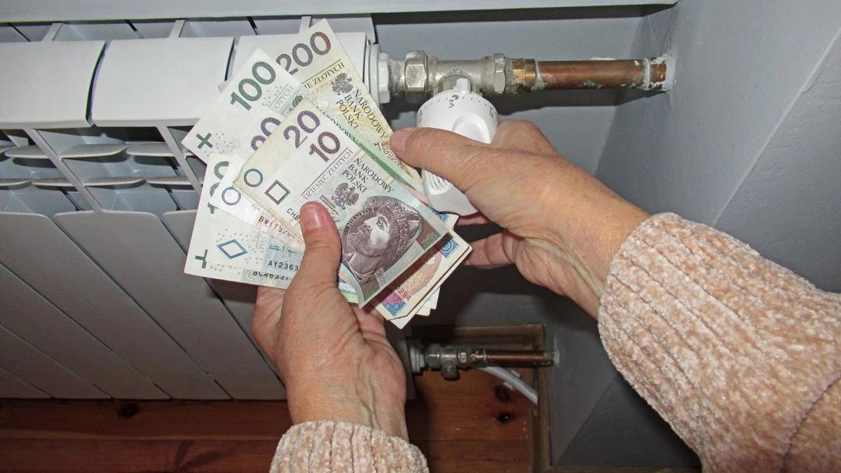 Rząd szykuje bon ciepłowniczy. Kto, kiedy i ile dostanie na ogrzewanie domu?