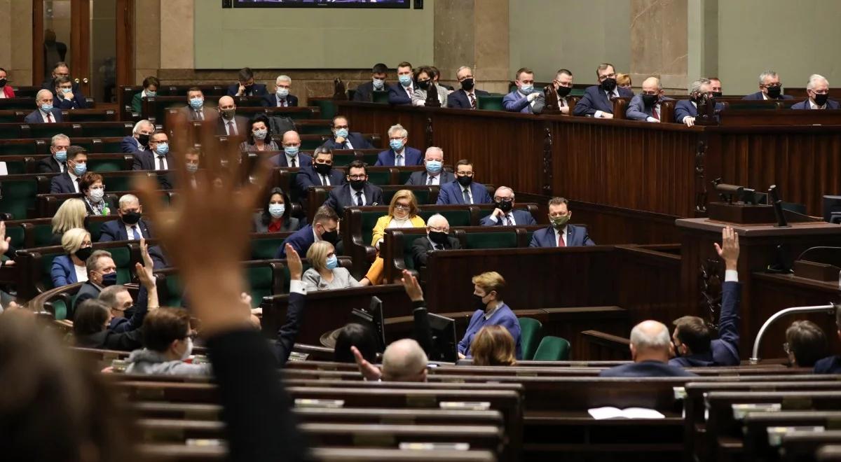 W Sejmie debata o kondycji gospodarki i pomocy dla przedsiębiorców. "Odbicie przyniesie przyszły rok"