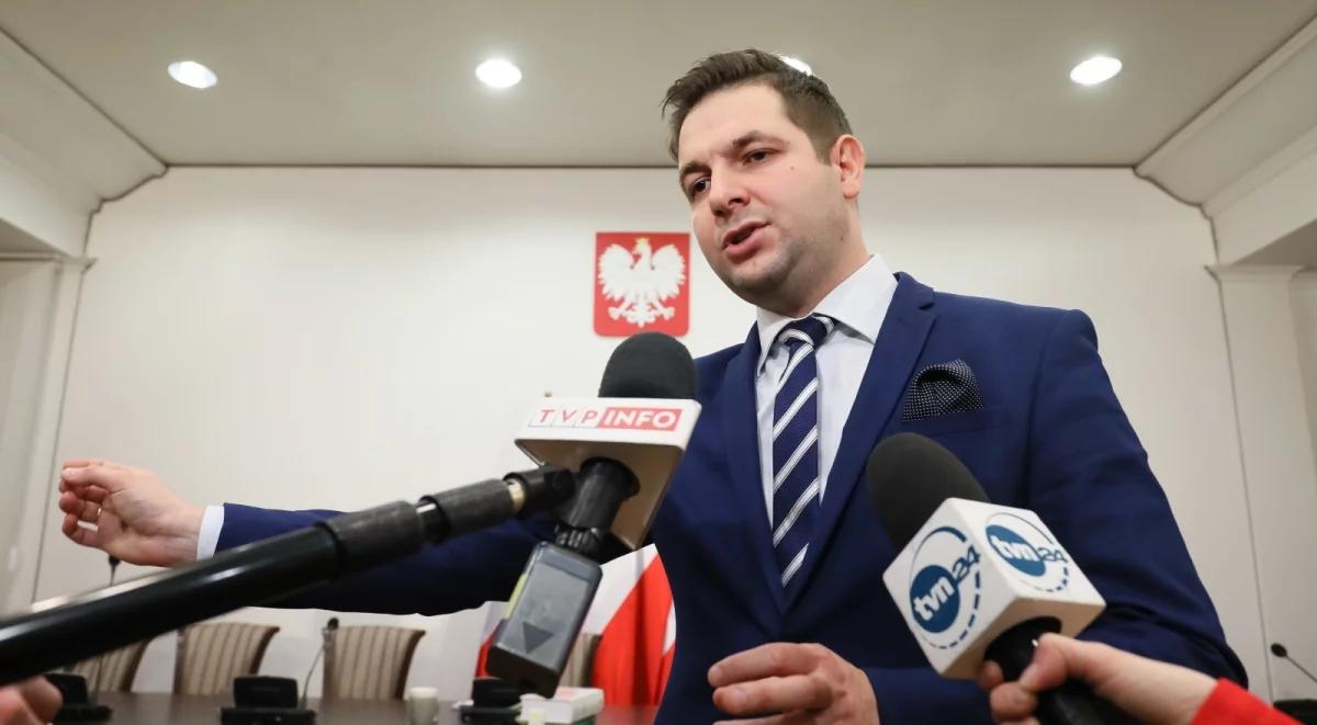 Patryk Jaki: "sędziowie stali po stronie handlarzy roszczeń" - tak działało polskie państwo