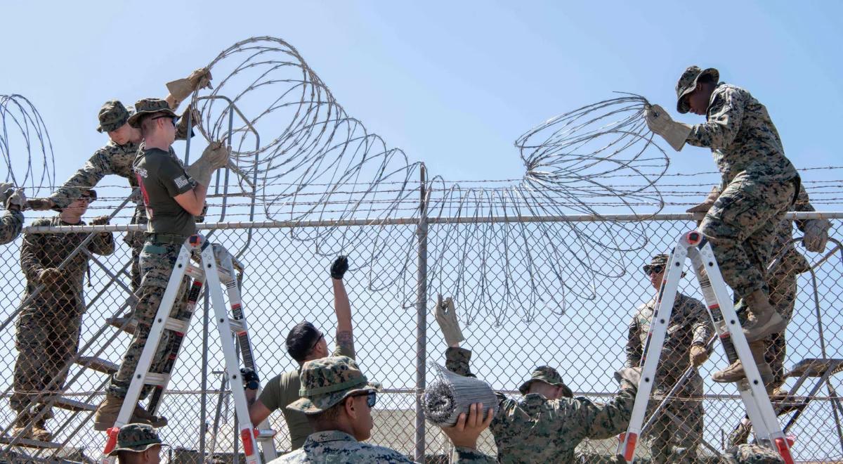 Polacy trafią do Guantanamo? Oto plan administracji Trumpa