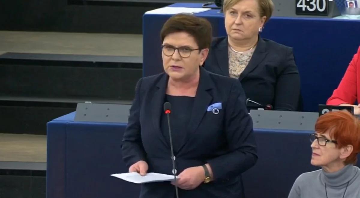 Beata Szydło do KE: Polska nie jest chłopcem do bicia i mimo kar nie da się sterroryzować