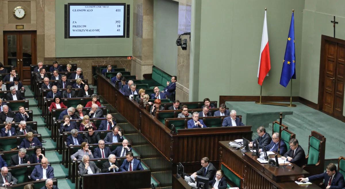 Senacka komisja nie wniosła poprawek do ustawy dot. zarobków w NBP