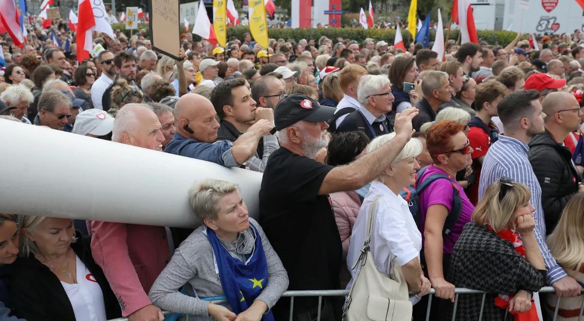 Marsz Koalicji Obywatelskiej w Warszawie. Rozmowa z Krzysztofem Grabczukiem 