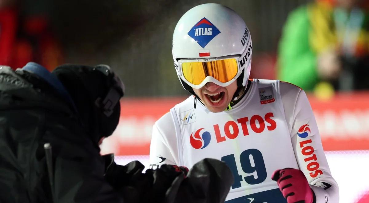 PŚ w skokach: Kamil Stoch z drużyną przełamią się "na własnych śmieciach"? Małysz pełen optymizmu