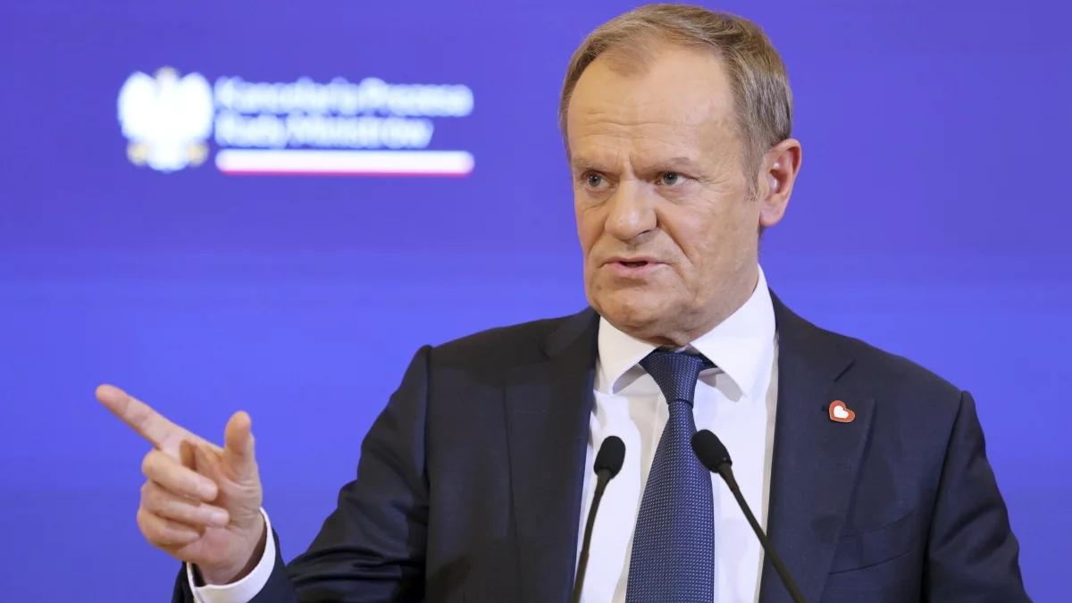 Czy Tusk powinien być dalej premierem? Najnowszy sondaż