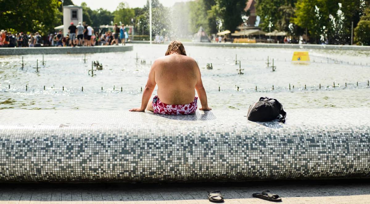 Piątek kolejnym dniem upałów. IMGW ostrzega 14 województw