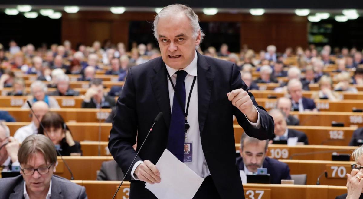 Hiszpański europoseł chce "pomóc zmienić władze" w Polsce. Zdecydowana odpowiedź PiS