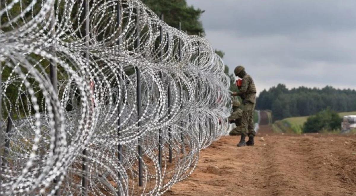 Trwa budowa ogrodzenia na granicy polsko-białoruskiej. Powstało już 6 km płotu