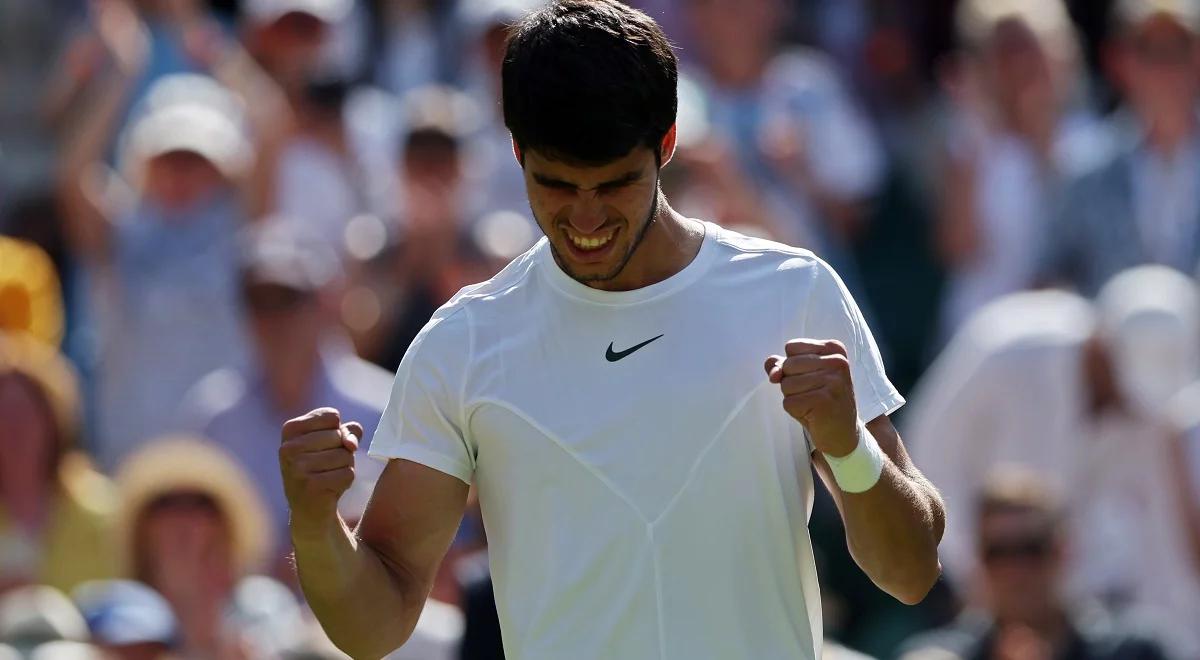 Wimbledon 2023: Carlos Alcaraz gra dalej. Hiszpan nie błysnął, ale wywalczył awans