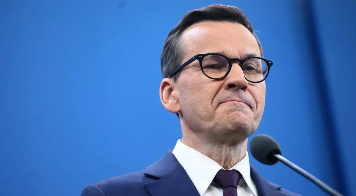 Proboszcz sprzedał działkę Morawieckiemu. Prokuratura ujawnia