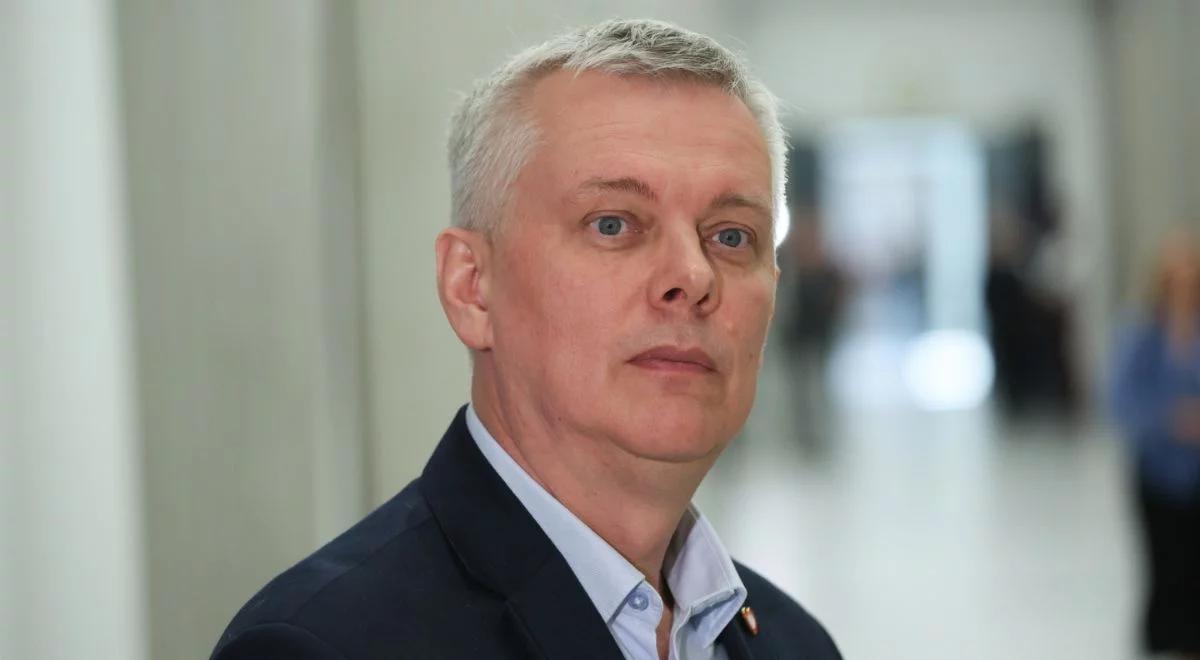 Siemoniak zabrał głos po ataku na Ficę. "Wstrząsająca sytuacja"