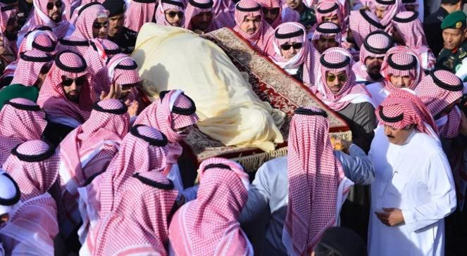 Pogrzeb króla Arabii Saudyjskiej.  Ciało złożono w nieoznakowanym grobie
