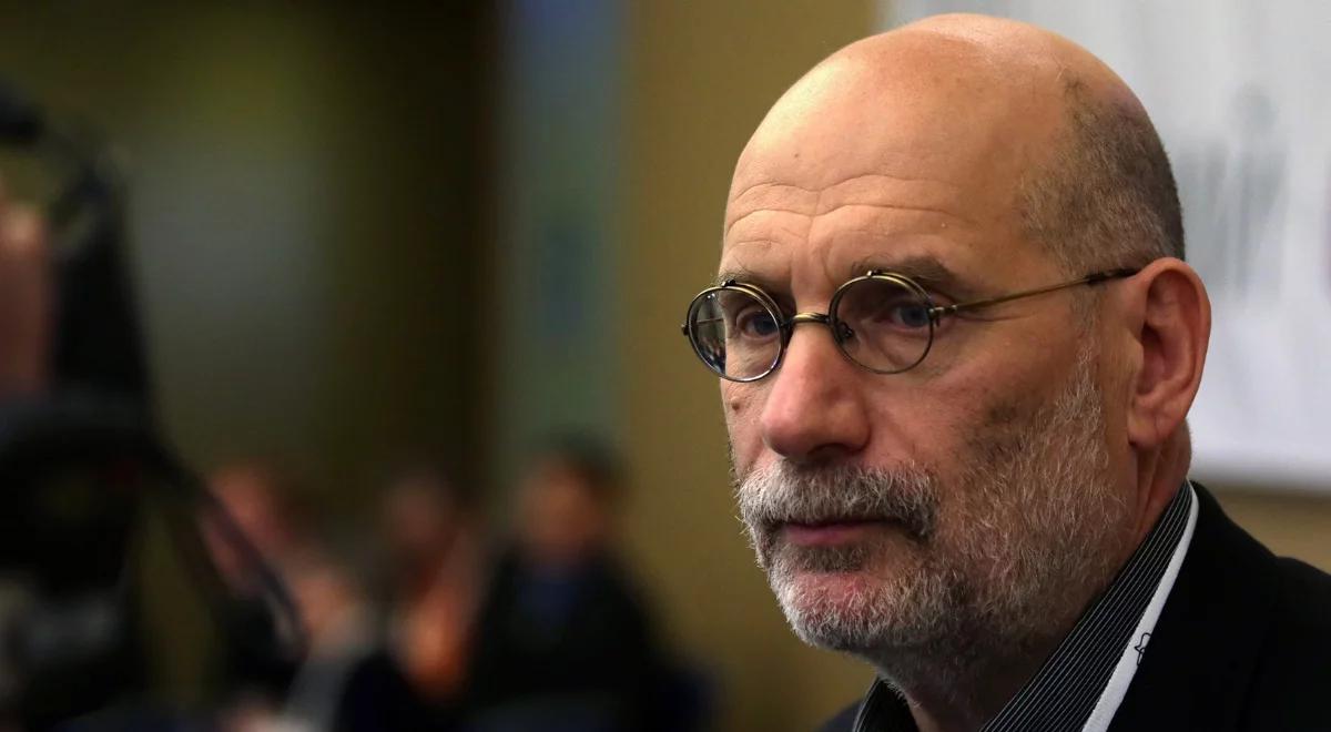 Boris Akunin skazany na 14 lat łagru. Kreml oskarża pisarza o "terroryzm"