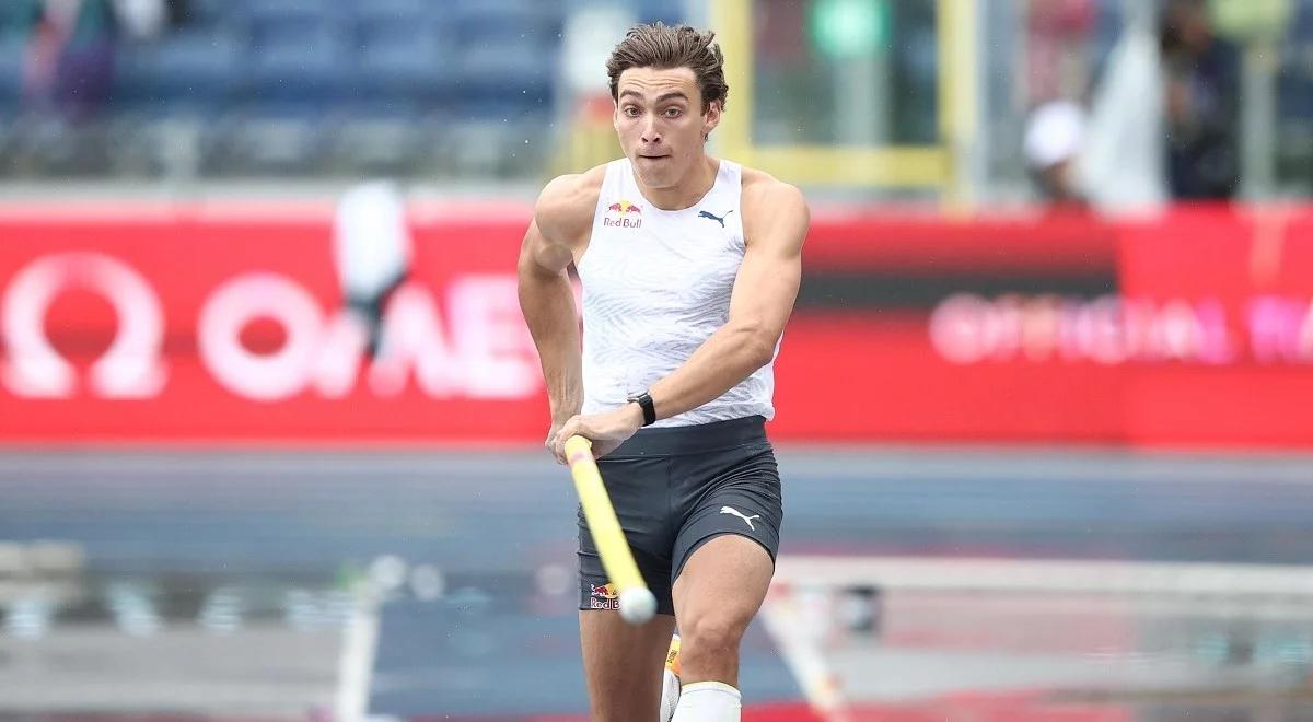 Armand Duplantis pobiegnie na 100 metrów. Szwed przyjął wyzwanie mistrzyni olimpijskiej