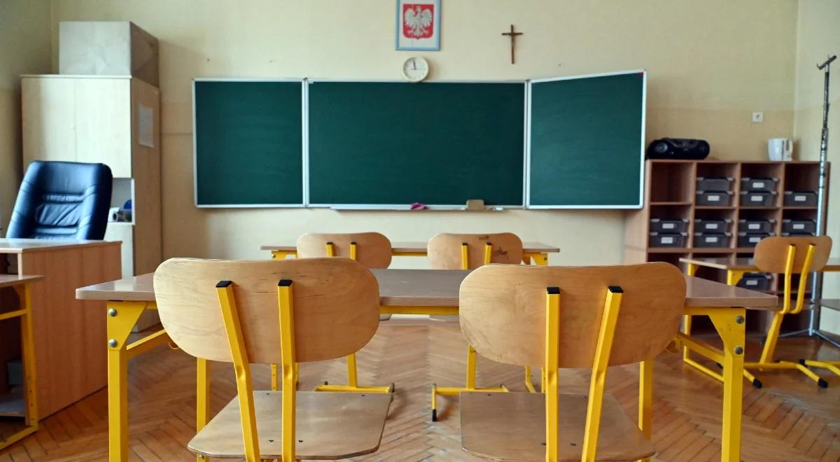 Rok szkolny 2022/2023. Sprawdź, kiedy wolne od nauki i terminy egzaminów