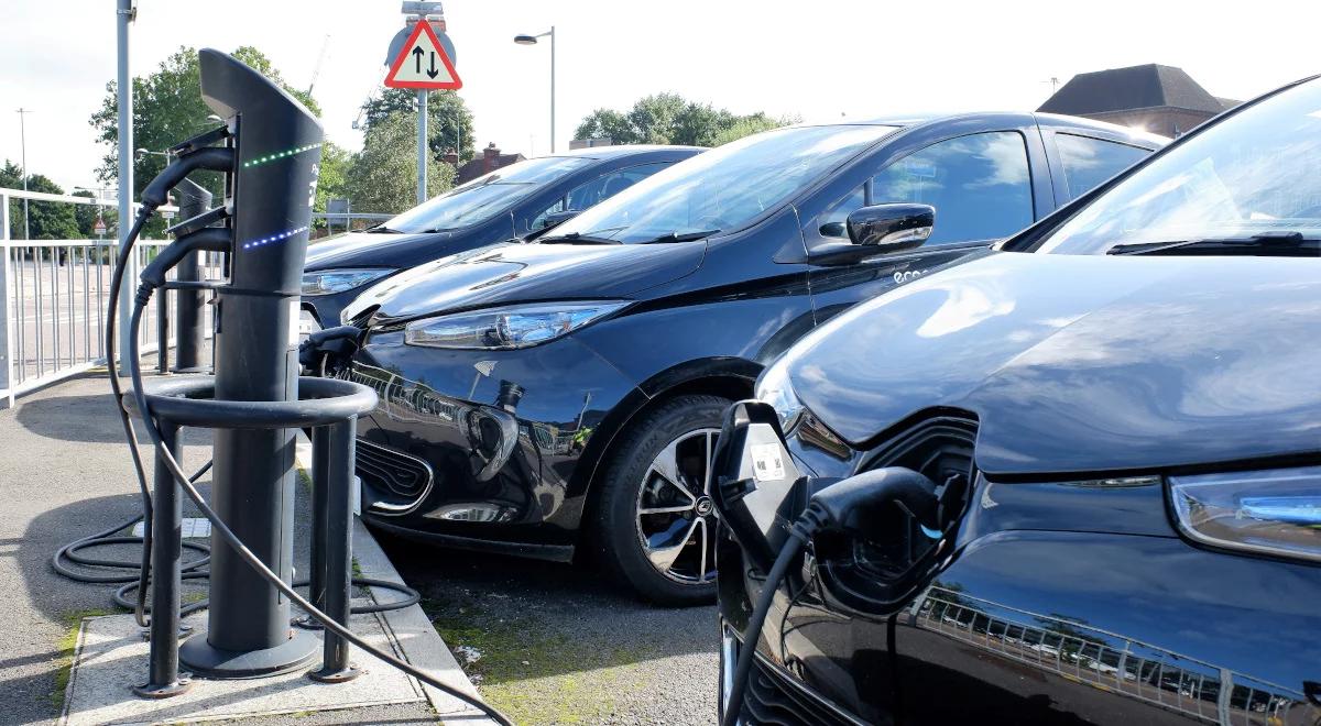 Rośnie sprzedaż aut elektrycznych. Znamy nowe dane z rynku motoryzacyjnego