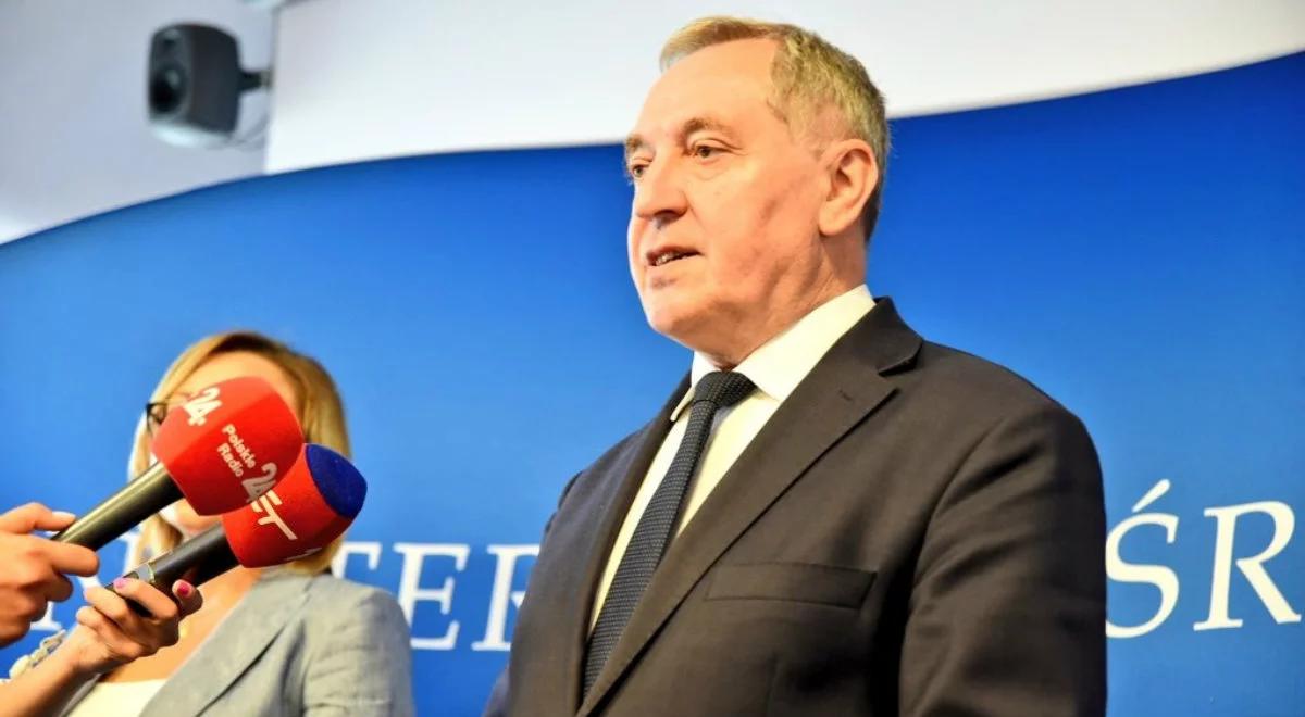 Minister środowiska: wciąż nieznane rozmiary awarii oczyszczalni ścieków Czajka