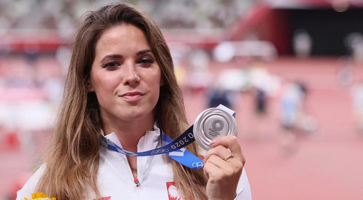 Maria Andrejczyk wystawiła medal olimpijski na licytację. Wielka suma na cele charytatywne