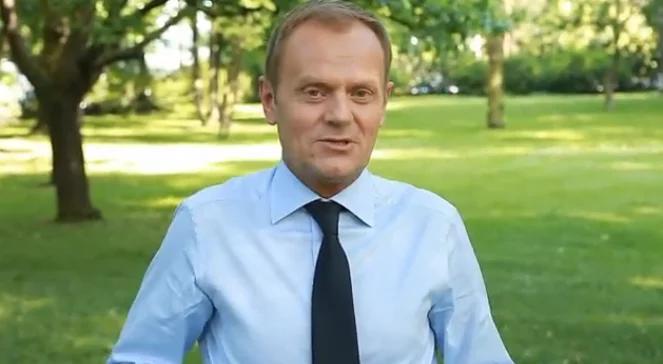 Tusk do kibiców: bądźcie pozytywni