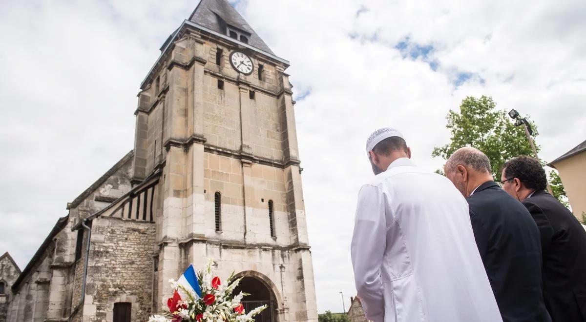 Trzy osoby zatrzymane po ataku na kościół w Normandii