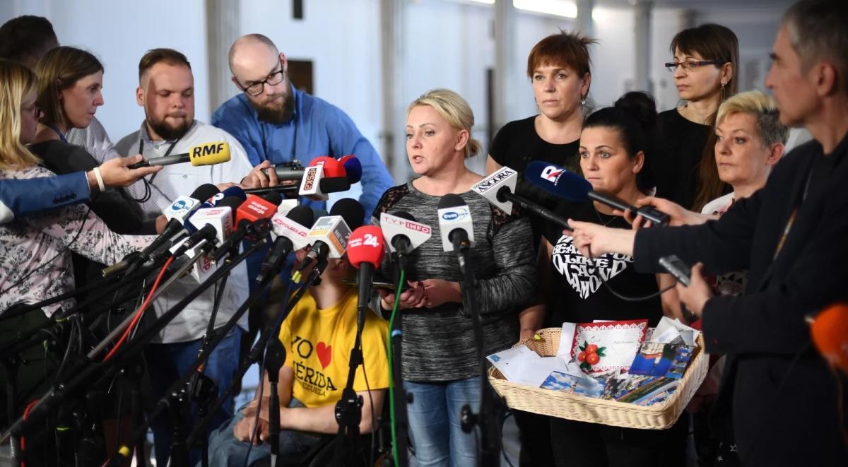 Protestujący w Sejmie: jesteśmy w stanie zrobić pół kroku do tyłu