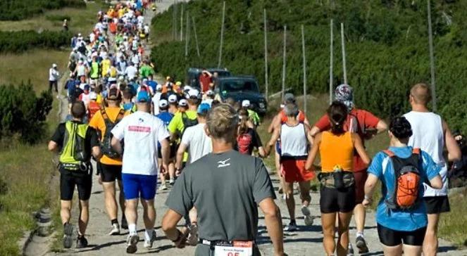 Tysiące osób pobiegły w Maratonie Warszawskim