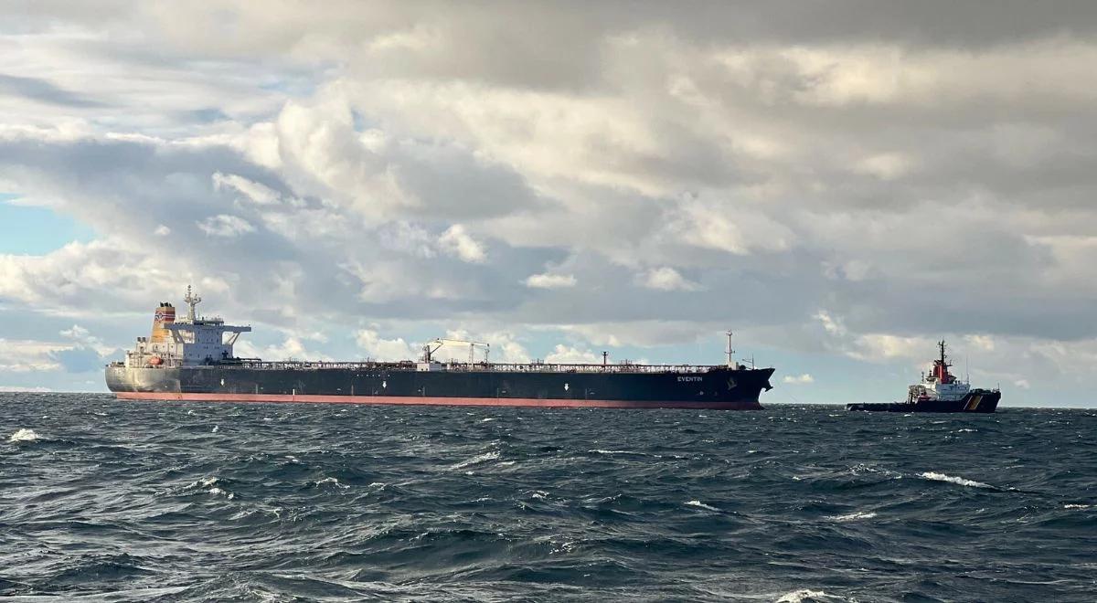 Statek z "floty cieni" przy polsko-szwedzkim kablu. Interwencja wojska