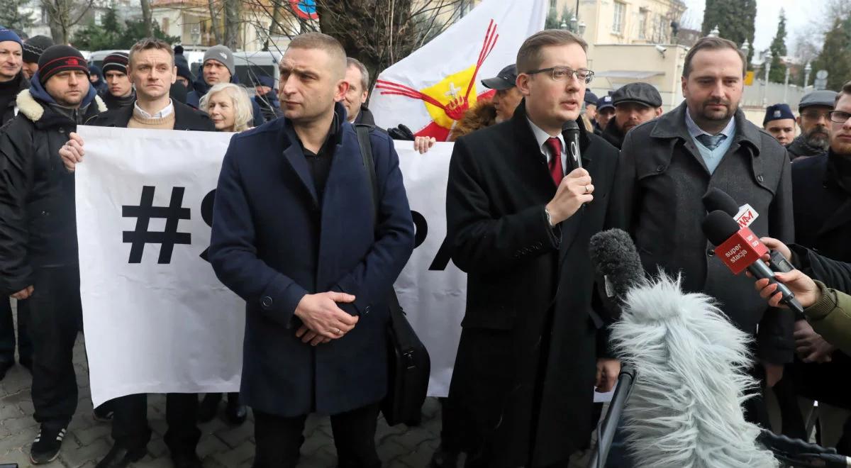 Protest przed ambasadą Izraela. "Żadnych wojen, nie dla roszczeń majątkowych"
