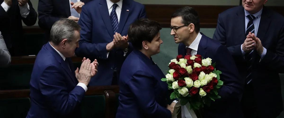 Mateusz Morawiecki: wszyscy Polacy są biało-czerwoną drużyną