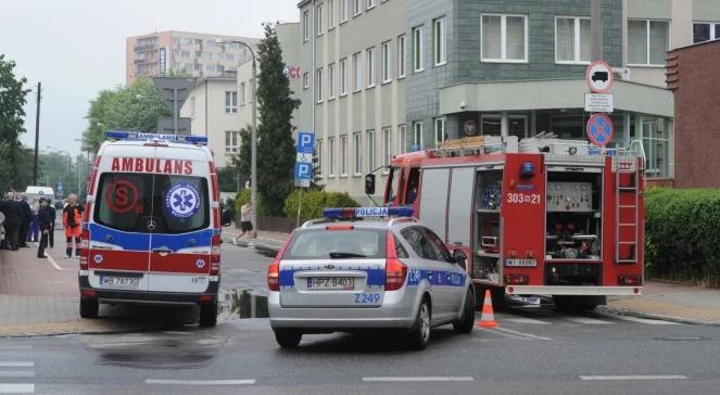 Alarmy bombowe w wielu miastach Polski. Ewakuacje szpitali i prokuratur