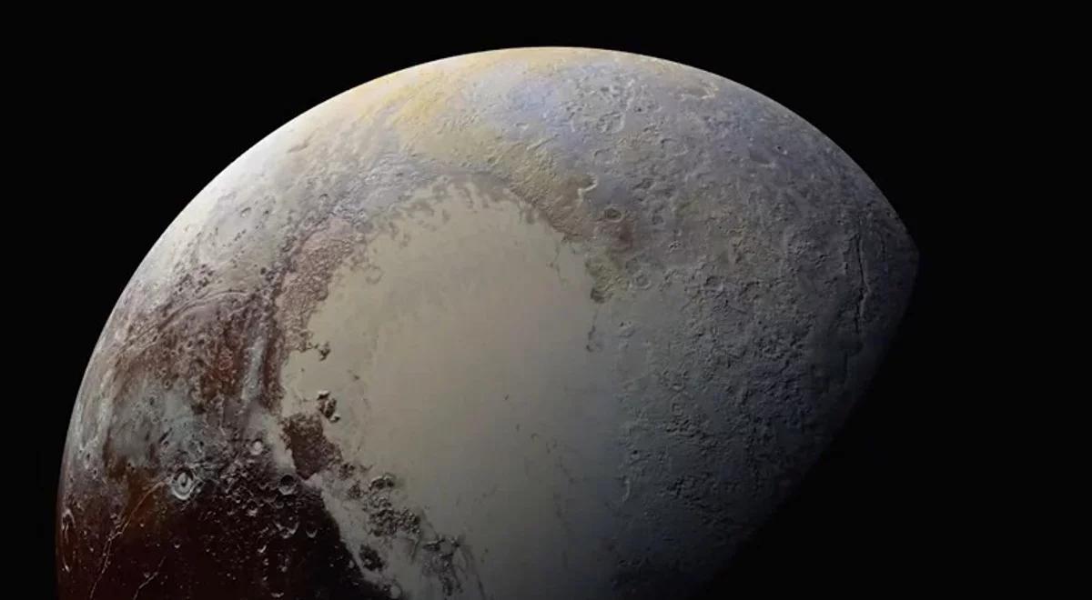 Niezwykłe zdjęcia Plutona. Nadesłała je kosmiczna sonda New Horizons