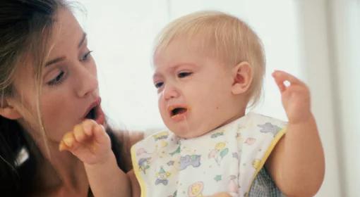 Samotne matki z dziećmi mają opuścić dom. "Nie pozwolimy na to"