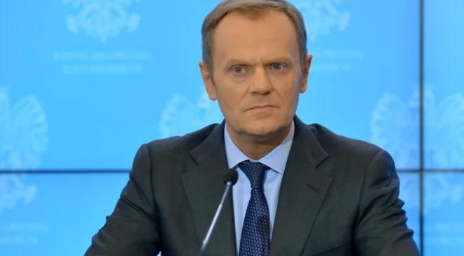 Tusk: aneksja Krymu jest faktem. Rosja zaczyna za to płacić 