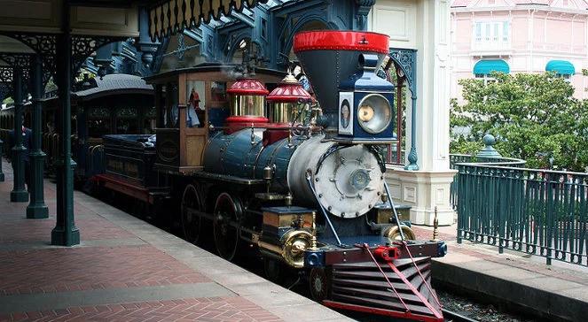 Wypadek w parku rozrywki Disneyland pod Paryżem