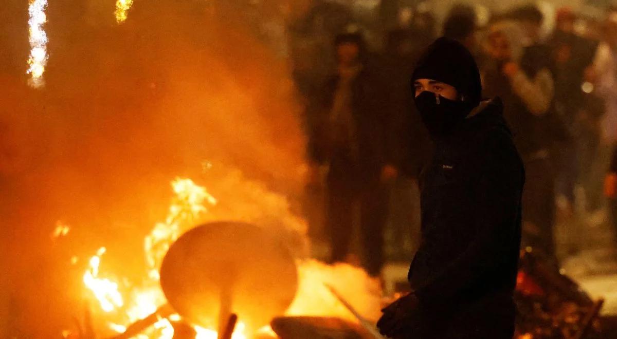 Zamieszki w Brukseli po meczu MŚ w Katarze. Ataki na policjantów, zniszczone sklepy i samochody