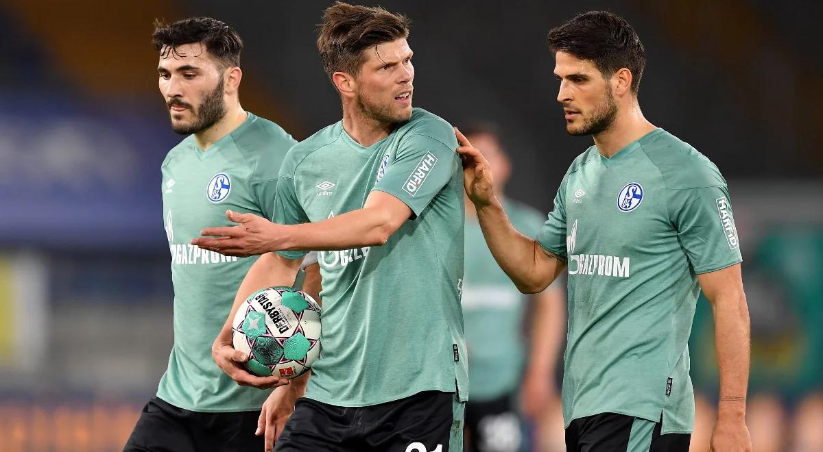 Bundesliga: wściekłość kibiców Schalke po spadku. Fani zaatakowali piłkarzy 